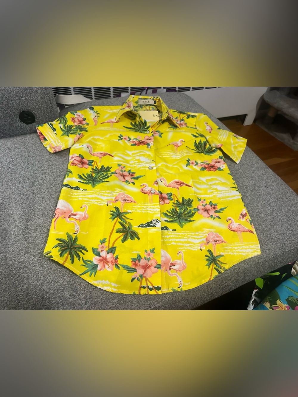 SSLR Women’s Flamingo Hawaiian Shirt NWT Yellow Tropical Button Down Size S